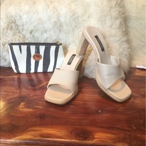 GUC Splash 💦Slip Ons Super Comfortable.